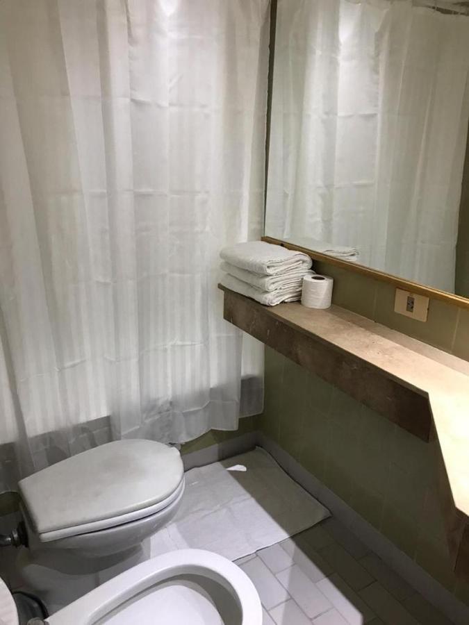 Ferienwohnung Rancho Tanguero En El Obelisco En Corrientes 818 Buenos Aires Exterior foto